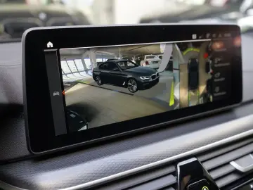 BMW 530 e M Sport Pro M Sitze 360 Head Distr H&K SD