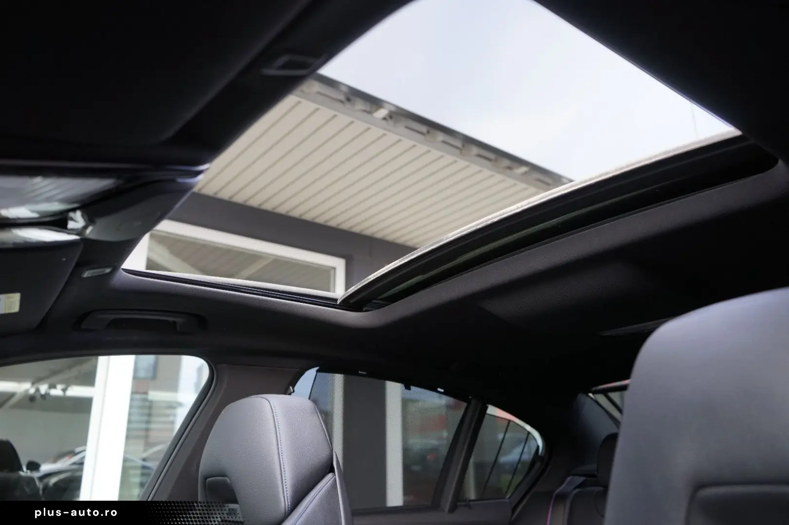 BMW 530 e M Sport Pro M Sitze 360 Head Distr H&K SD