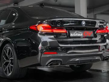 BMW 530 e M Sport Pro M Sitze 360 Head Distr H&K SD