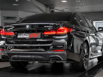 BMW 530 e M Sport Pro M Sitze 360 Head Distr H&K SD