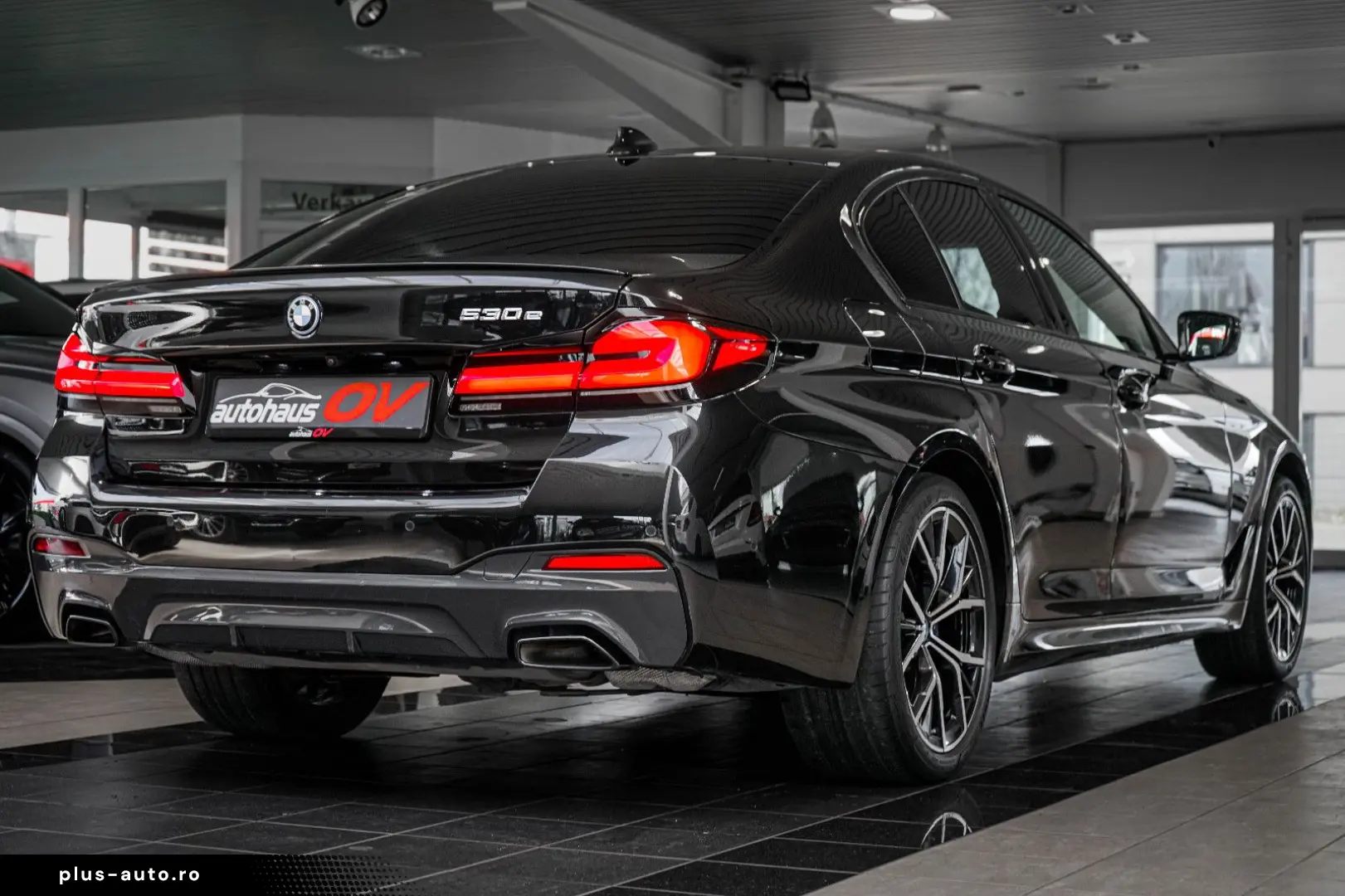 BMW 530 e M Sport Pro M Sitze 360 Head Distr H&K SD