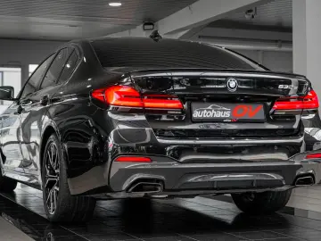 BMW 530 e M Sport Pro M Sitze 360 Head Distr H&K SD