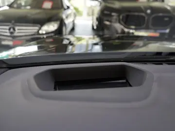 BMW 530 e M Sport Pro M Sitze 360 Head Distr H&K SD