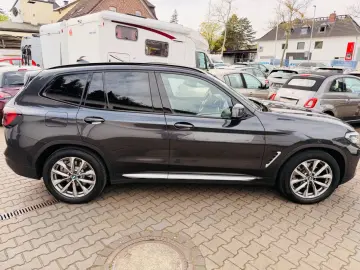 BMW X3 xDrive 20 d COCKPIT PROFESSIONAL LED