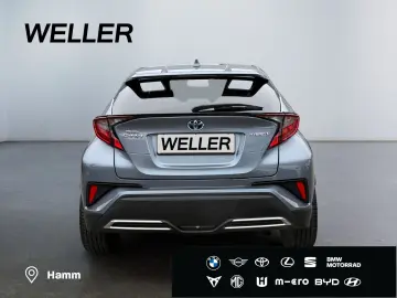 TOYOTA C-HR 2.0 Hybrid Team D