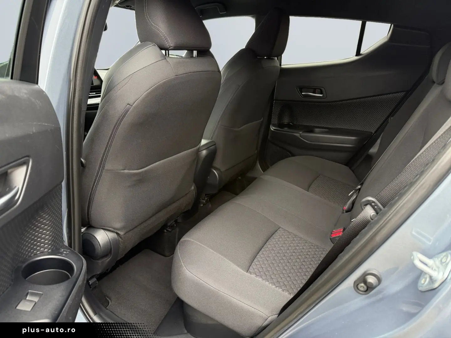 TOYOTA C-HR 2.0 Hybrid Team D