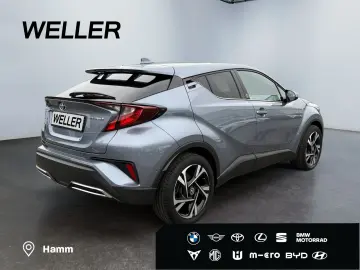 TOYOTA C-HR 2.0 Hybrid Team D