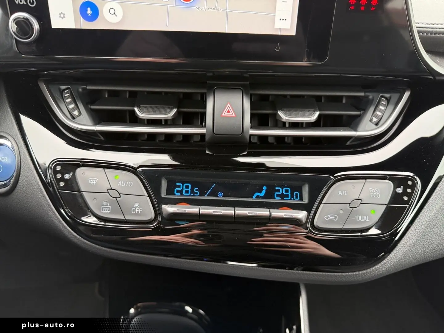 TOYOTA C-HR 2.0 Hybrid Team D