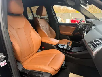 BMW X3 xDrive 20d 1.Hand 360 kamera LED Leder Navi