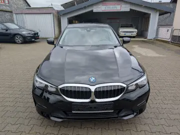 BMW 320 e Limo  Automatik Plug-in Hybrid