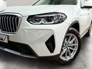 BMW X3 xDrive30e