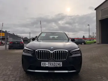 BMW X3 xDrive 20 d LEDER NAVI AUTOMATIK NEUES MODELL