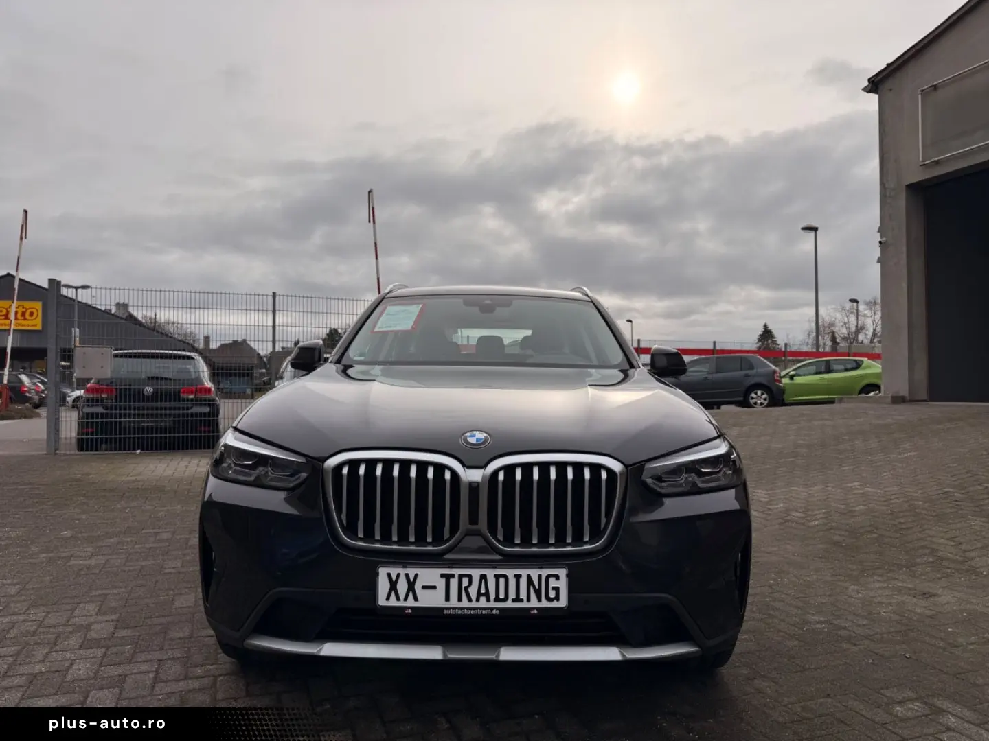BMW X3 xDrive 20 d LEDER NAVI AUTOMATIK NEUES MODELL