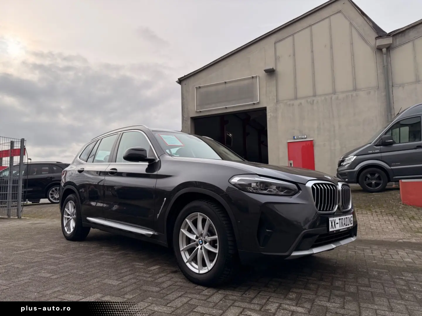 BMW X3 xDrive 20 d LEDER NAVI AUTOMATIK NEUES MODELL