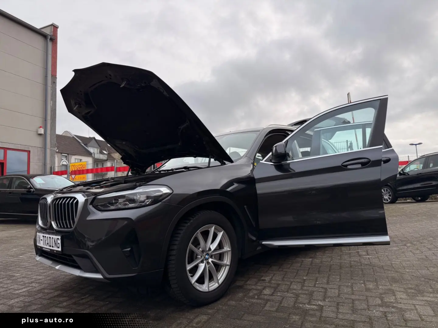 BMW X3 xDrive 20 d LEDER NAVI AUTOMATIK NEUES MODELL