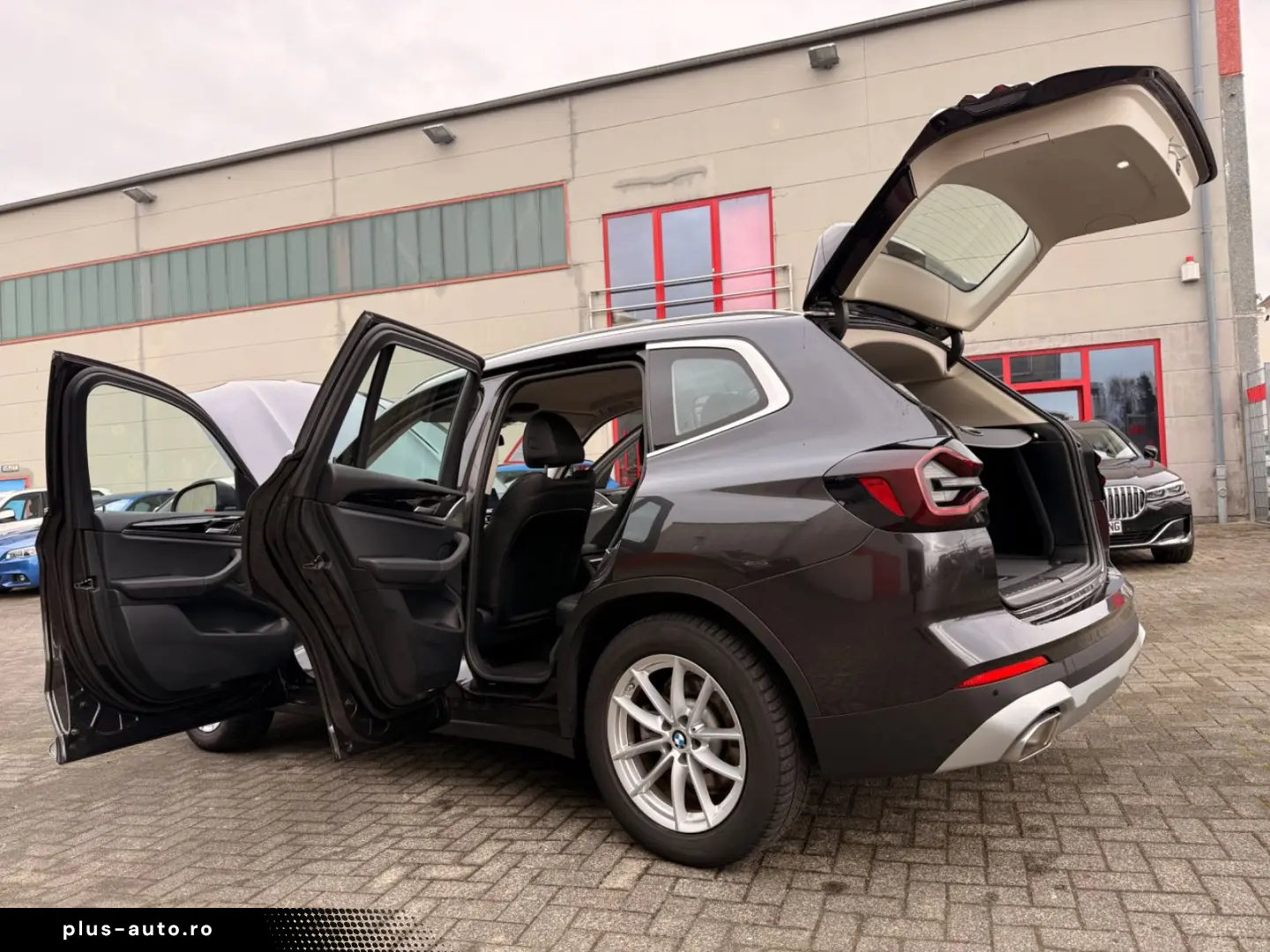 BMW X3 xDrive 20 d LEDER NAVI AUTOMATIK NEUES MODELL