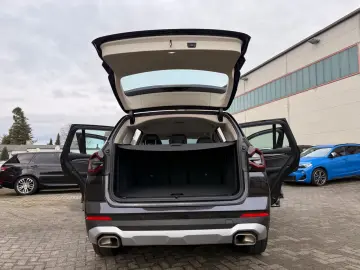 BMW X3 xDrive 20 d LEDER NAVI AUTOMATIK NEUES MODELL