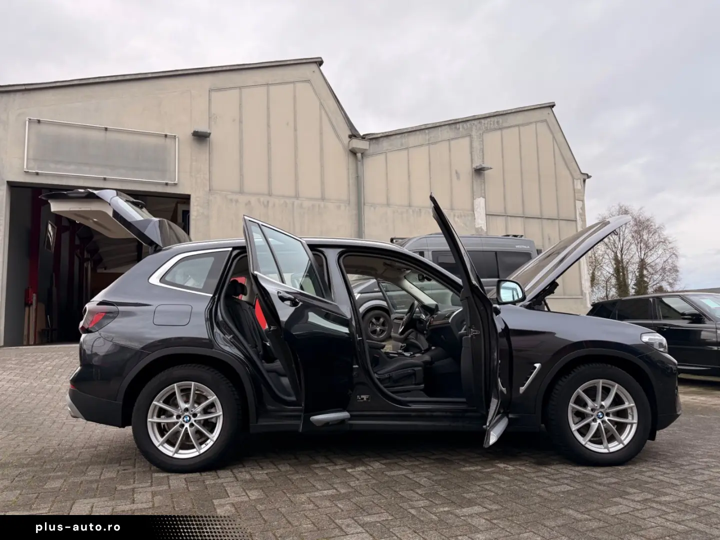 BMW X3 xDrive 20 d LEDER NAVI AUTOMATIK NEUES MODELL