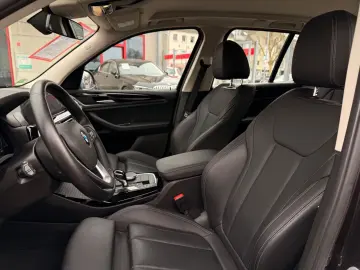 BMW X3 xDrive 20 d LEDER NAVI AUTOMATIK NEUES MODELL