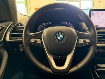 BMW X3 xDrive HUD Laser AHK Winter Park&Brems&DrivAs