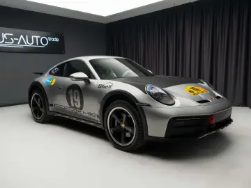 Porsche 992 911 Dakar