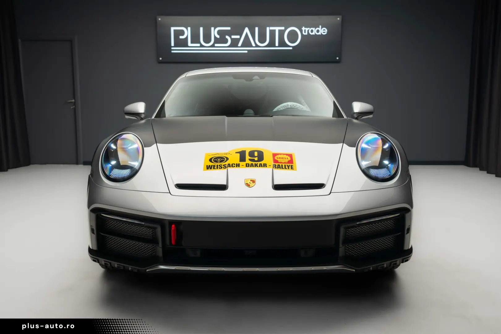 Porsche 992 911 Dakar