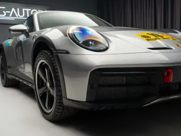 Porsche 992 911 Dakar