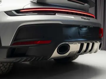 Porsche 992 911 Dakar