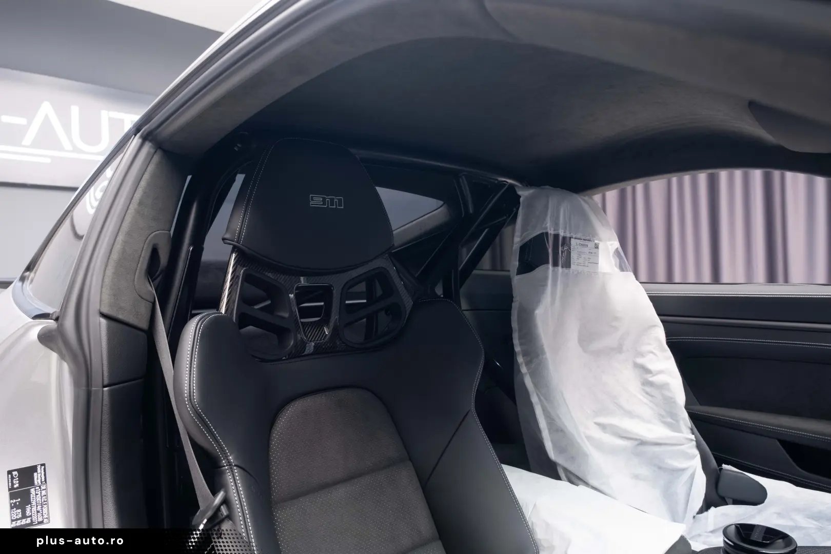 Porsche 992 911 Dakar