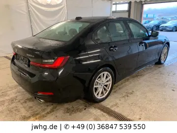 BMW 320 e Lim Facelift Widescreen Driving Ass DAB