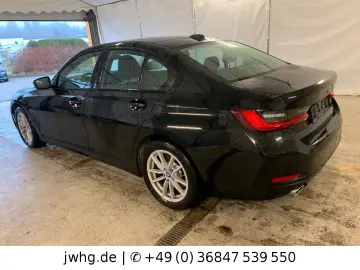 BMW 320 e Lim Facelift Widescreen Driving Ass DAB