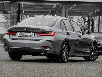 BMW 320e LED AHK DAB SHZ WIDESCREEN