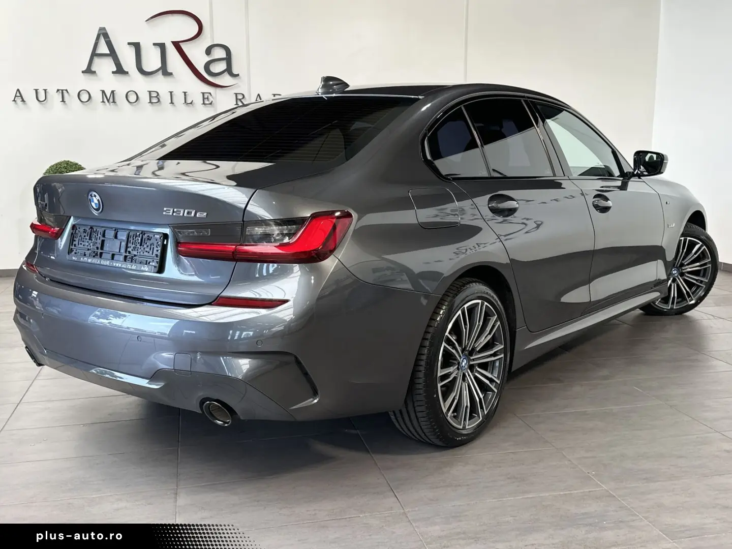 BMW 330e Limousine M-Sport NAV LED TEMPOMAT 18  PP