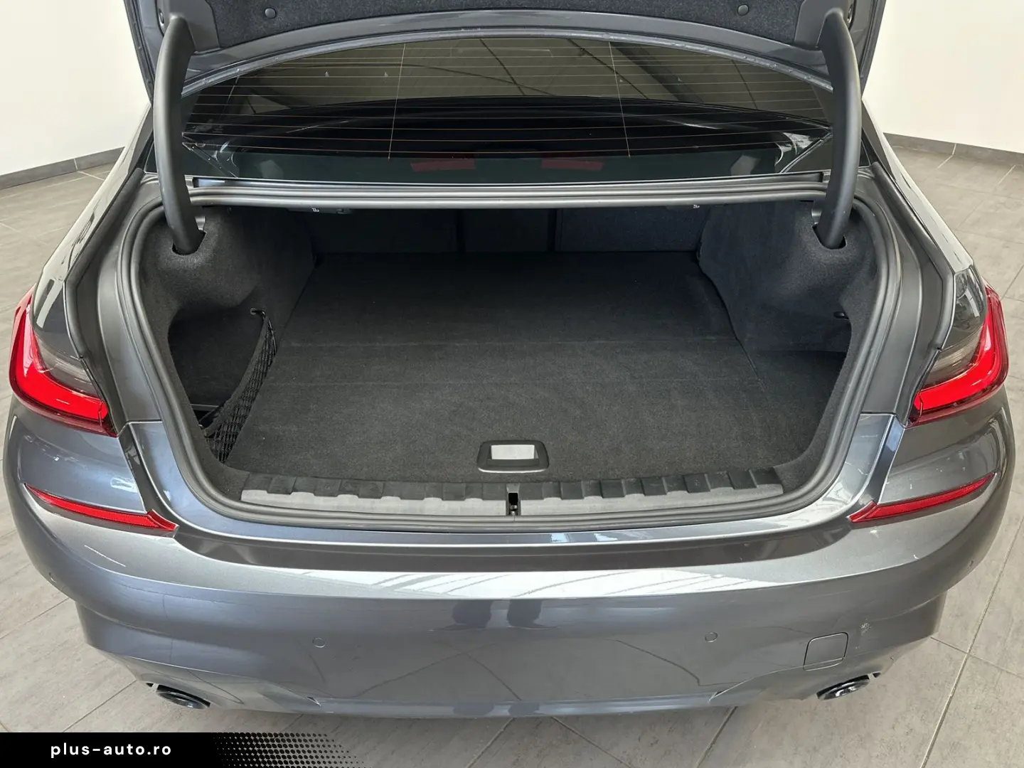 BMW 330e Limousine M-Sport NAV LED TEMPOMAT 18  PP