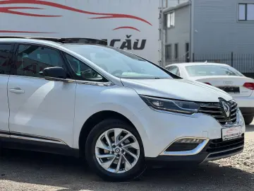 RENAULT ESPACE INITIALE PARIS