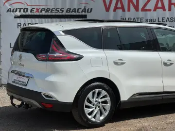 RENAULT ESPACE INITIALE PARIS