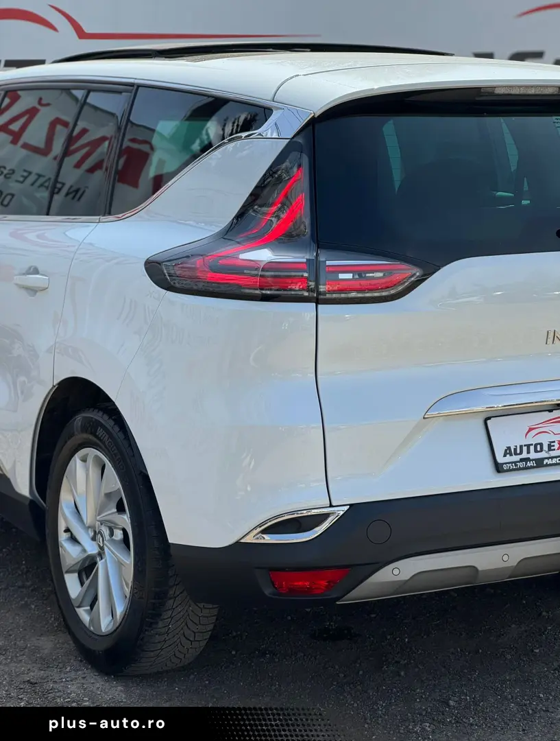 RENAULT ESPACE INITIALE PARIS