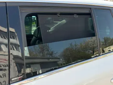 RENAULT ESPACE INITIALE PARIS