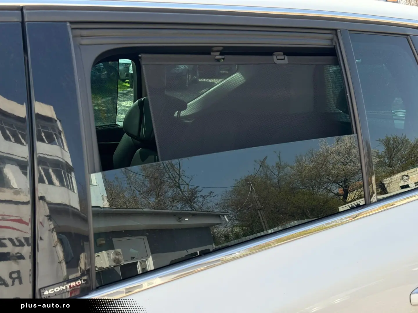 RENAULT ESPACE INITIALE PARIS