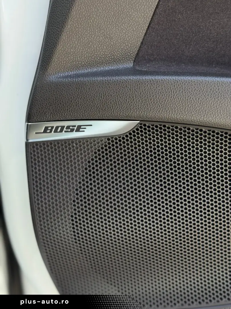 RENAULT ESPACE INITIALE PARIS