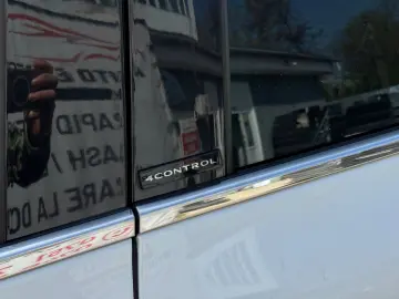 RENAULT ESPACE INITIALE PARIS