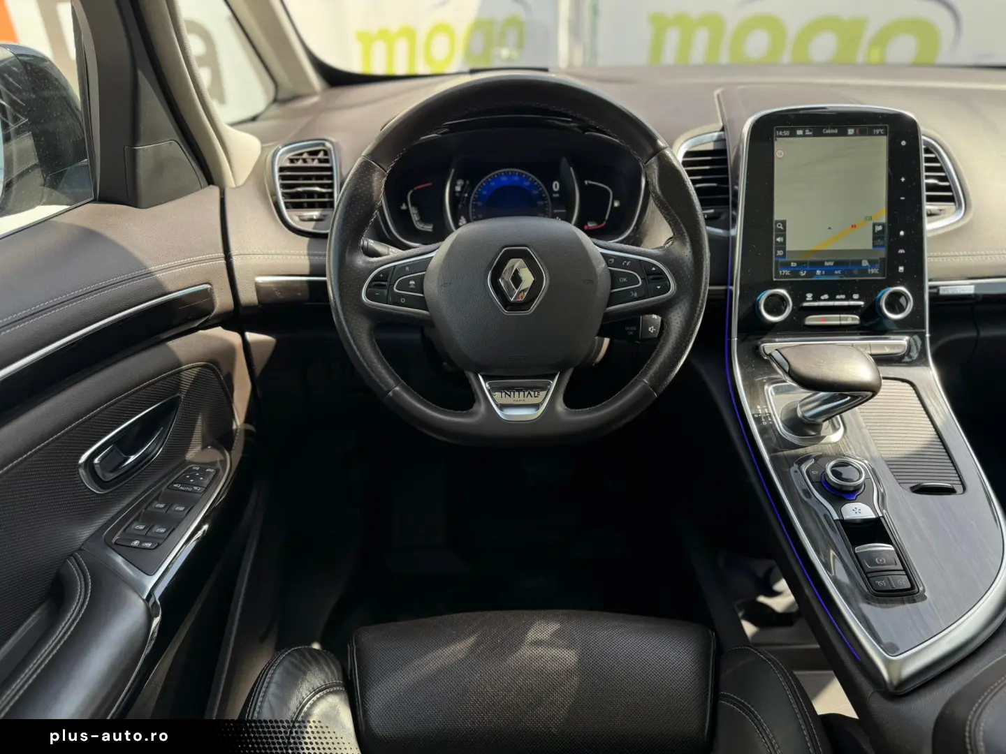 RENAULT ESPACE INITIALE PARIS