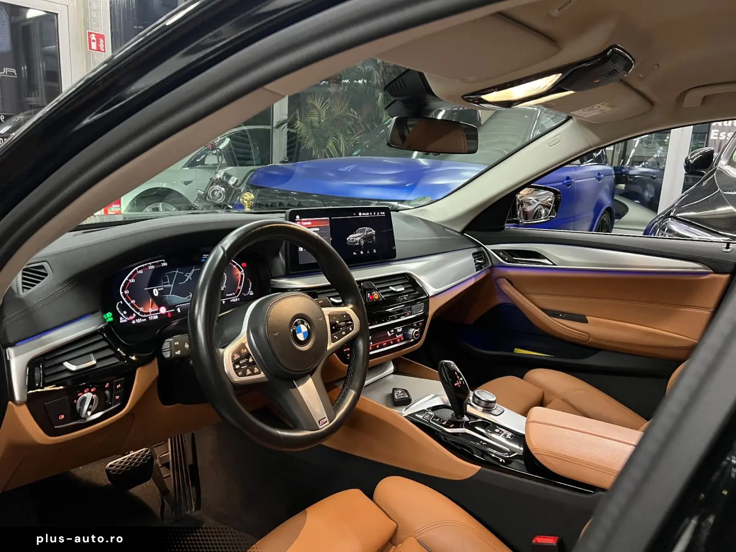 BMW 520d xDrive Luxury Line LASER LIVE-COCKPIT 1.HD