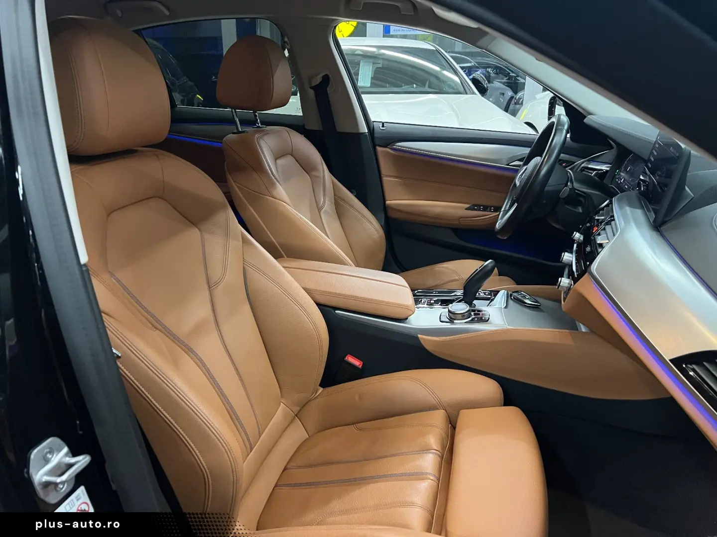 BMW 520d xDrive Luxury Line LASER LIVE-COCKPIT 1.HD