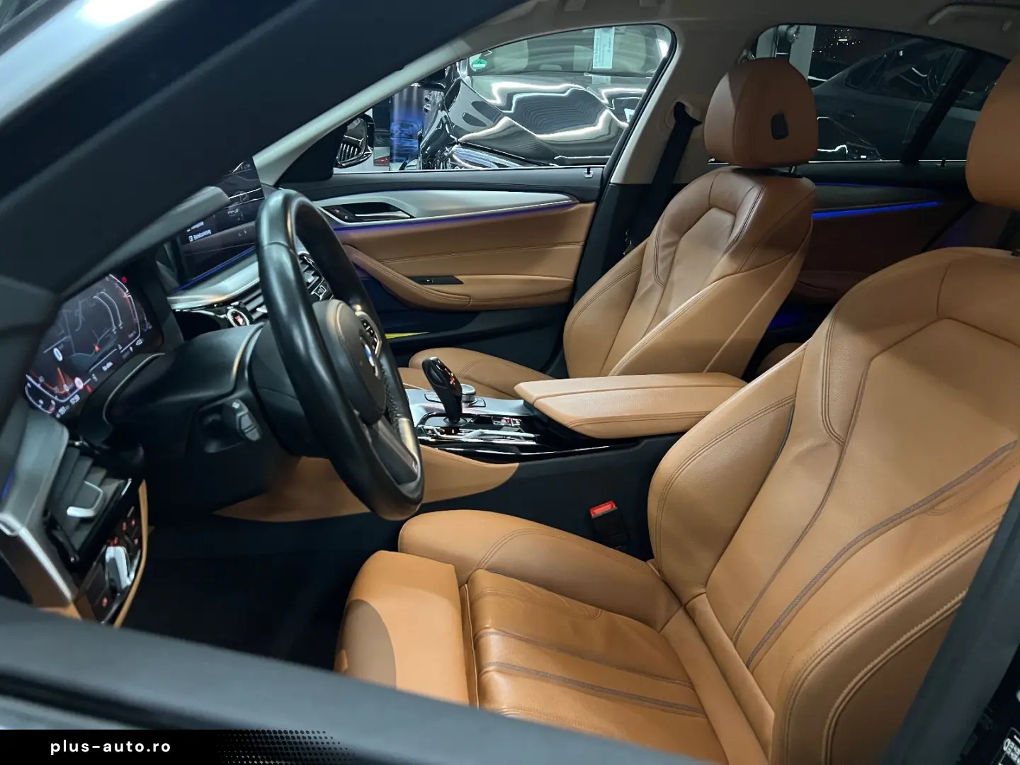 BMW 520d xDrive Luxury Line LASER LIVE-COCKPIT 1.HD