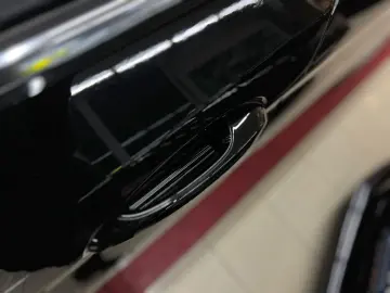 BMW 520d xDrive Luxury Line LASER LIVE-COCKPIT 1.HD