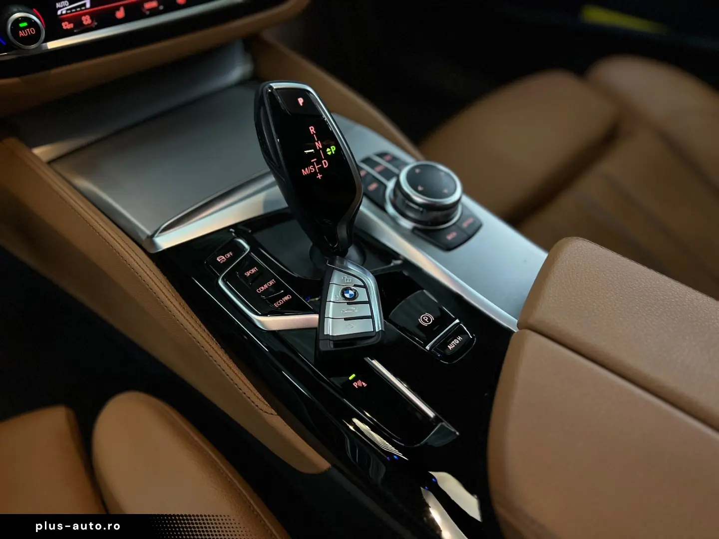 BMW 520d xDrive Luxury Line LASER LIVE-COCKPIT 1.HD