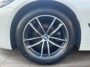 BMW 520d xDrive M SPORT LC PROF LEDER HUD ALARM HIFI