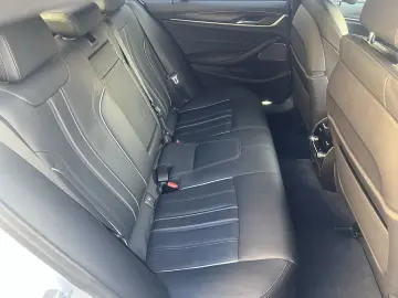 BMW 520d xDrive M SPORT LC PROF LEDER HUD ALARM HIFI