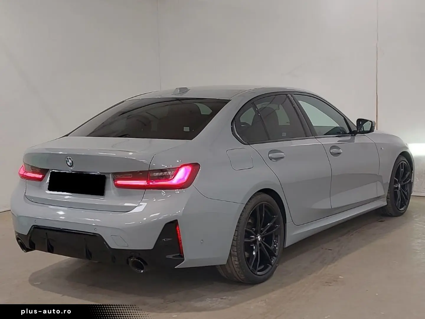 BMW 320d Limousine xDrive M Sport AHK HiFi STHZ LRHZ